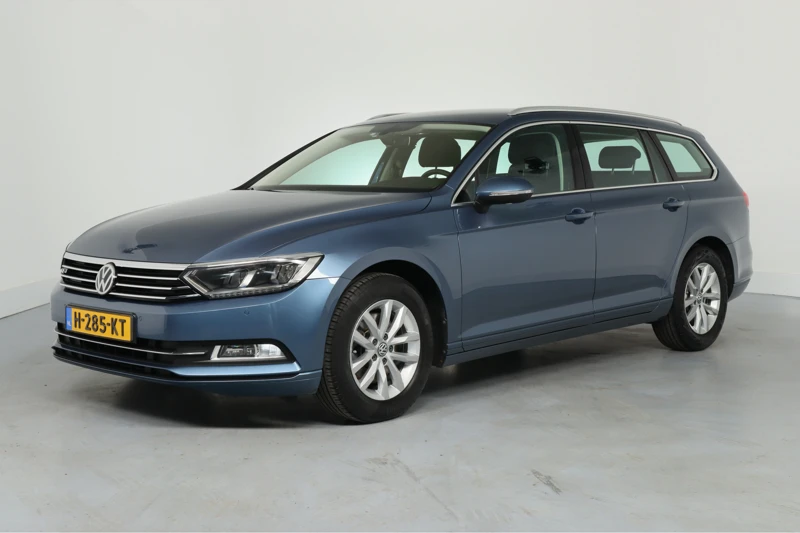 Volkswagen Passat Variant 1.4 TSI Business Edition | Ergocomfort Stoelen | Navi | Camera | Clima | Trekhaak | Cruise Adaptive | Stoelverwarming |