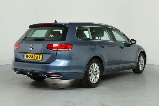 Volkswagen Passat Variant 1.4 TSI Business Edition | Ergocomfort Stoelen | Navi | Camera | Clima | Trekhaak | Cruise Adaptive | Stoelverwarming |