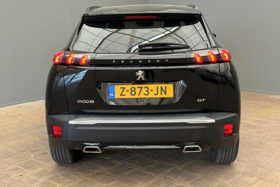 Peugeot 2008 SUV GT 1.2 130PK Automaat | Virtueel Dashboard | 17" Lichtmetaal | Camera | Cruise | Clima | Apple/Android Carplay | Getinte Ramen |