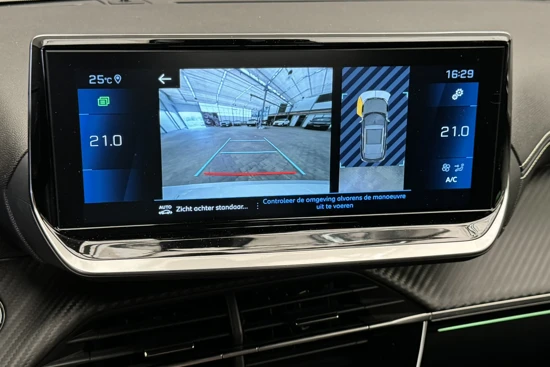 Peugeot 2008 GT 1.2 130PK Automaat | Virtueel Dashboard | 17" Lichtmetaal | Camera | Cruise | Clima | Apple/Android Carplay | Getinte Ramen |