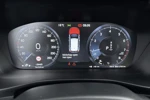 Volvo XC40 2.0 T4 Inscription | Panoramadak | Navigatie | Elektrische Achterklep | BLIS | Cruise Control |