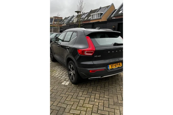 Volvo XC40 2.0 T4 Inscription | Panoramadak | Navigatie | Elektrische Achterklep | BLIS | Cruise Control |