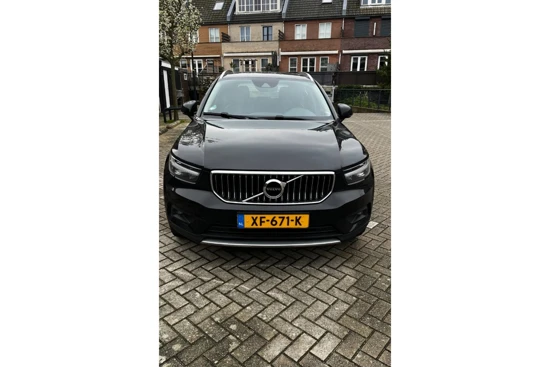 Volvo XC40 2.0 T4 Inscription | Panoramadak | Navigatie | Elektrische Achterklep | BLIS | Cruise Control |