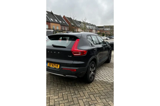 Volvo XC40 2.0 T4 Inscription | Panoramadak | Navigatie | Elektrische Achterklep | BLIS | Cruise Control |