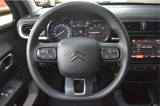 Citroën C3 1.2 PureTech C-Series | Stoelverwarming | Climate Control | Apple Carplay | Android Auto | Cruise Control !!