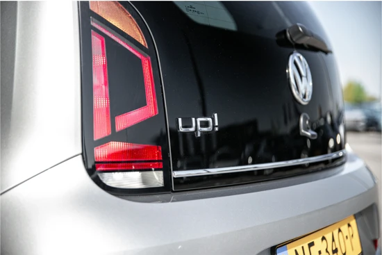 Volkswagen up! Beats 1.0 60pk | Slechts 18.776KM |