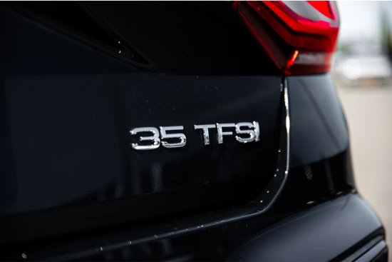 Audi Q2 35 TFSI S Edition