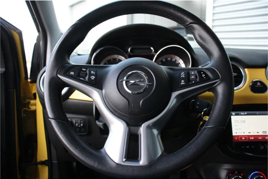 Opel ADAM 1.0 TURBO 90PK SLAM BUMBLEBEE / CLIMA / LED / PDC / 16" LMV / PANO. DAK / UNIEK / BLUETOOTH / CRUISECONTROL !!