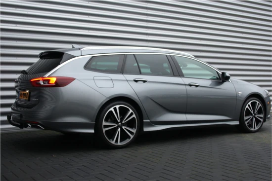 Opel Insignia SPORTS TOURER 2.0 CDTI 170PK BUSINESS EXECUTIVE OPC-LINE / NAVI / LEDER / CLIMA / LED / AGR / PDC / HUD / 20" LMV / UNIEK / CAME