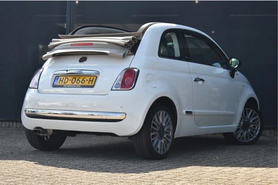 Fiat 500C 1.2 Lounge | Vol-Leder | Navigatie | Climate Control | Parkeersensoren 16" LMV | Bluetooth !!