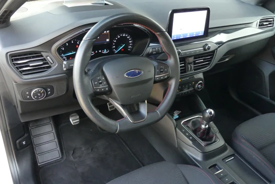 Ford Focus Wagon 1.0 EcoBoost Hybrid 125PK ST-Line Business | LED-KOPLAMPEN | HEAD-UP DISPLAY | STOEL+STUUR+VOORRUITVERWARMING |