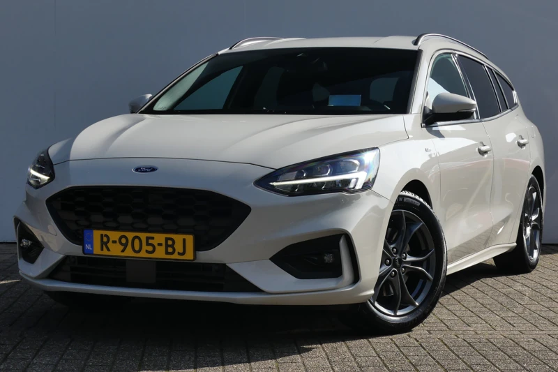 Ford Focus Wagon 1.0 EcoBoost Hybrid 125PK ST-Line Business | LED-KOPLAMPEN | HEAD-UP DISPLAY | STOEL+STUUR+VOORRUITVERWARMING |