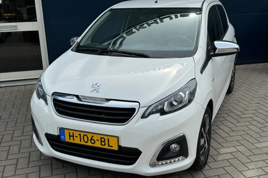 Peugeot 108 1.0 72PK Allure | Clima | Camera | Touchscreen | Carplay! | 15'' Lichtmetaal | Bluetooth |