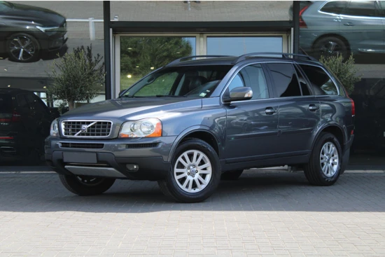 Volvo XC90 3.2 Summum | 7-persoons | Youngtimer | Xenon | Clima | Cruise control | Navigatie | Trekhaak