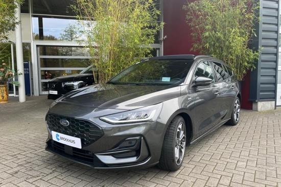 Ford Focus Wagon 1.0 EcoBoost Hybrid ST Line X