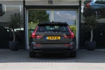 Volvo V60 B4 Plus Dark | Leder | Lighting-pack | Elekt. Stoelen | Camera | Elek. Achterklep | 18-Inch | DAB