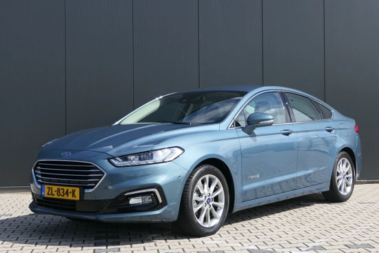 Ford Mondeo 2.0 Automaat Hybrid Titanium X | Elektrische Bestuurderstoel | Adaptive Cruise | Sony Audio | Camera | Stoelverwarming | Verwarm