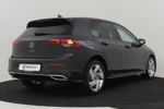 Volkswagen Golf 1.4 eHybrid GTE 245pk | Adaptief cruise control | Navigatie | Stuur + Stoelverwarming | Led koplampen | App connect | Parkeersen