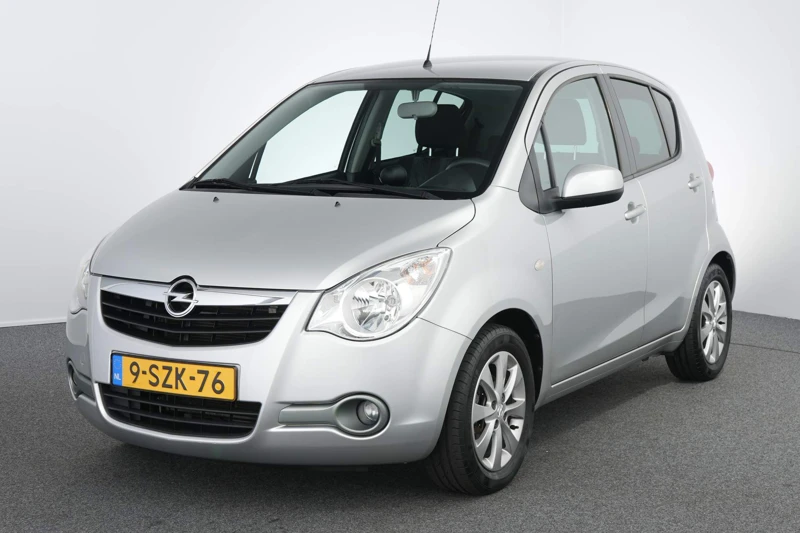 Opel Agila 1.0 Berlin