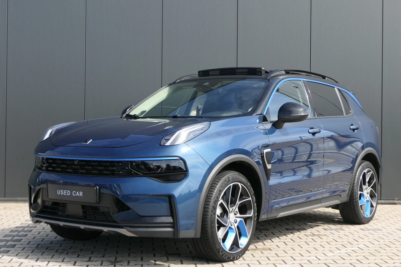 Lynk & Co 01 | Plug-In Hybrid | Panoramadak | Keyless | Stoelverwarming | 360 Camera | Elektrische Achterklep