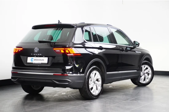 Volkswagen Tiguan 1.5 TSI 150 pk Life 7-DSG | Trekhaak wegklapbaar | Navigatie by app | Achteruitrijcamera |