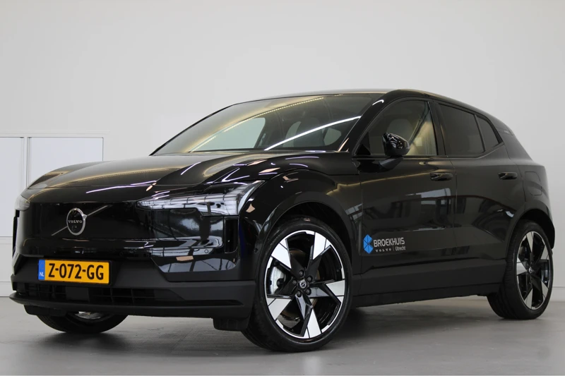 Volvo EX30 Twin Motor Performance 429PK Ultra 69 kWh | 20'' | Stuurverw | Panoramadak | Elektr stoelen | 360 View