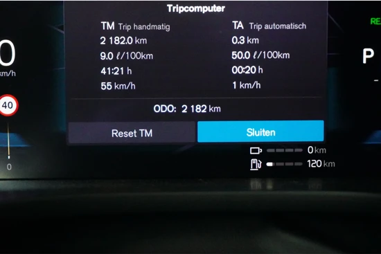 Volvo XC60 Recharge T6 AWD Plus Dark | Climate Pro pack | Lightning Pack | Leder | Getint glas | 21" wielen | Parkeerverwarming | Trekhaak
