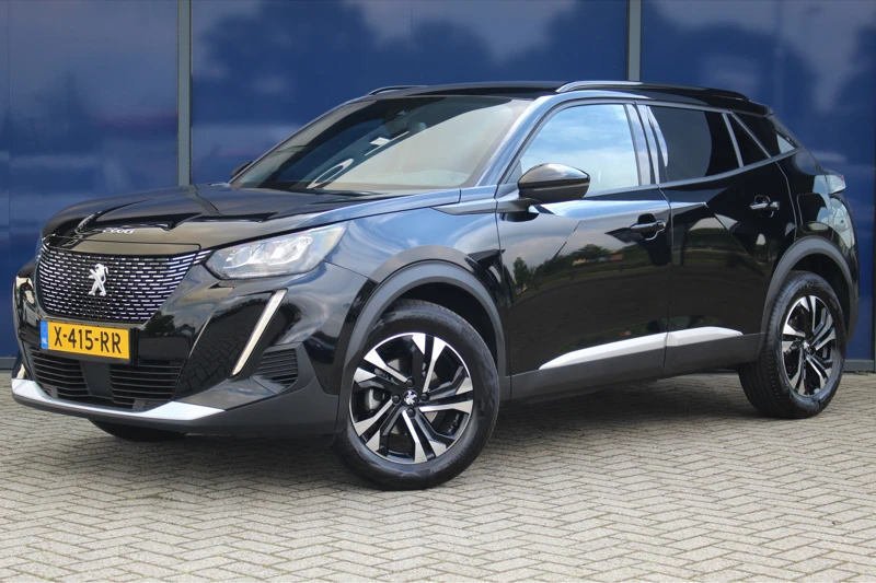 Peugeot 2008 1.2 PureTech Allure Pack | Carplay | Camera | Climate & Cruise C. | DAB+ | 17"LMV |