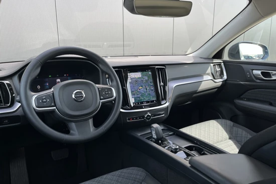 Volvo V60 2.0 B4 | Camera | Adaptive Cruise | Stoelverwarming | CarPlay |