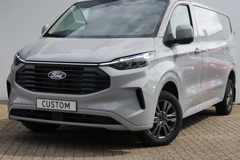 Ford Transit Custom 320 2.0 TDCI 136PK L2H1 Limited Automaat | Sync4 Navi | Adaptive Cruise | Dodehoek Detectie | Parkeersensoren V+A Incl. Camera |