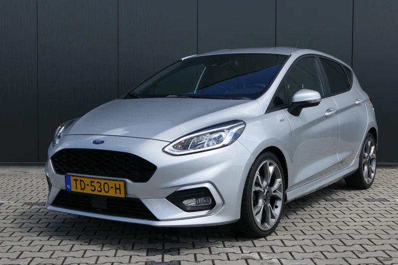 Ford Fiesta 1.0 EcoBoost ST-Line | 18 Inch | Climate Control | Cruise Control | Navigatie | Achterspoiler | Privacy Glass