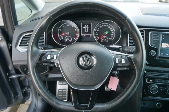 Volkswagen Golf Sportsvan 1.4 TSI 125pk DSG Sound | Trekhaak |Dynaudio| Stoelverwarming| ACC