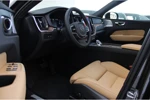 Volvo XC60 T6 350PK Ultra Dark | Luchtvering | B&W Audio | Massage | 360 View | Stoelvent | HUD