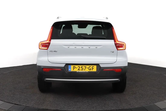 Volvo XC40 1.5 T2 Aut-8 Momentum Business