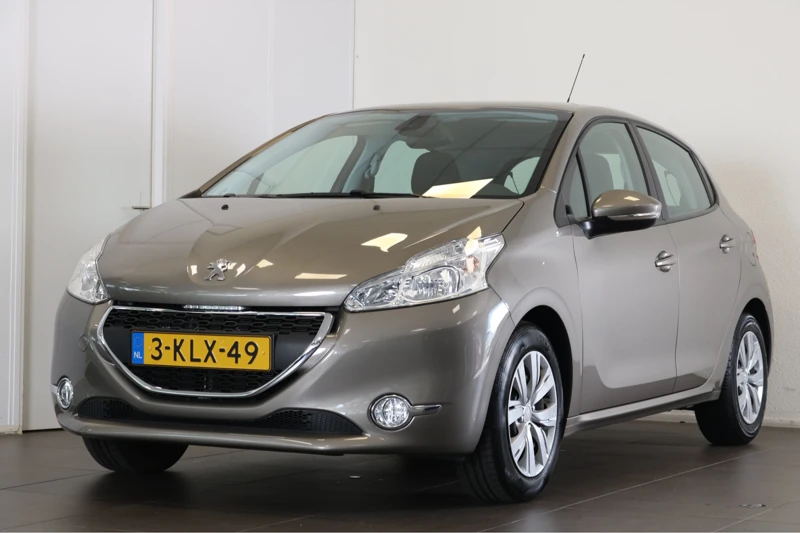 Peugeot 208 1.2 VTI 82 Pk Envy Navi Clima Pdc Cruise 5-deurs