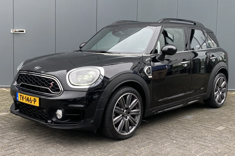 MINI Countryman 2.0 Cooper S 192pk Automaat Chili | Panorama Schuifdak | Adaptive cruise control | Xenon | Elektrische achterklep | Harman Kardo