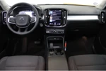 Volvo XC40 T3 163 PK Momentum Business | Panoramadak | Stoel + stuurverwarming | Camera | Verwarmbare Voorruit