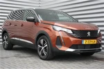 Peugeot 5008 1.2 PURETECH 130PK 7-ZITS GT PACK AUTOMAAT / NAVI / CLIMA / PDC / 18" LMV / CAMERA / KEYLESS / FULL-LED / ALCANTARA / WINTERPAKK