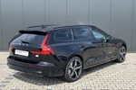 Volvo V60 T6 Recharge AWD Ultimate Dark | Sportstoelen | 360 Camera | Panoramadak | Adaptive LED | DAB | Harman/Kardon