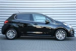 Peugeot 208 1.2 PURETECH 110PK 5-DRS ALLURE / NAVI / CLIMA / LED / PDC / 16" LMV / BLUETOOTH / CRUISECONTROL / NIEUWSTAAT !!