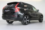 Volvo XC90 T8 455PK Ultimate Dark | Full Options! | Massage | Luchtvering | B&W Audio | Trekhaak | Gelam Glas