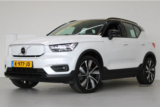 Volvo XC40 P8 408 PK AWD R-Design | 20" | Trekhaak | Verwarmbare voorruit | Warmtepomp | Blis