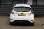 Ford Fiesta 1.0 Style / Navigatie / Trekhaak / LED dagrijverlichting / Lederen stuurwiel / Afst. bed. voor centr. deurvergr. / Start/stop sy