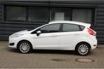 Ford Fiesta 1.0 Style / Navigatie / Trekhaak / LED dagrijverlichting / Lederen stuurwiel / Afst. bed. voor centr. deurvergr. / Start/stop sy