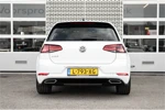 Volkswagen Golf 1.5 TSI Highline Business R | Carplay | R-Line pakket | Stoelverwarming