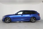 BMW 3 Serie Touring 320i High Executive | M-Sport | Dealer Onderhouden! | LED | Memory Zetels | Open Dak | Camera | Sportstoelen| Leder | Am