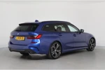 BMW 3 Serie Touring 320i High Executive | M-Sport | Dealer Onderhouden! | LED | Memory Zetels | Open Dak | Camera | Sportstoelen| Leder | Am