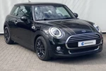 MINI Cooper 1.5 136pk Cooper Pepper Serious Business Automaat | NAVI | ECC-AIRCO | SPORTSTOELEN | ADAPTIVE LED KOPLAMPEN | STOEL VERWARMING