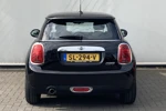 MINI Cooper 1.5 136pk Cooper Pepper Serious Business Automaat | NAVI | ECC-AIRCO | SPORTSTOELEN | ADAPTIVE LED KOPLAMPEN | STOEL VERWARMING