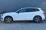 Volvo XC60 T4 R-Design | BLIS | Adaptieve cruise | Trekhaak | Camera